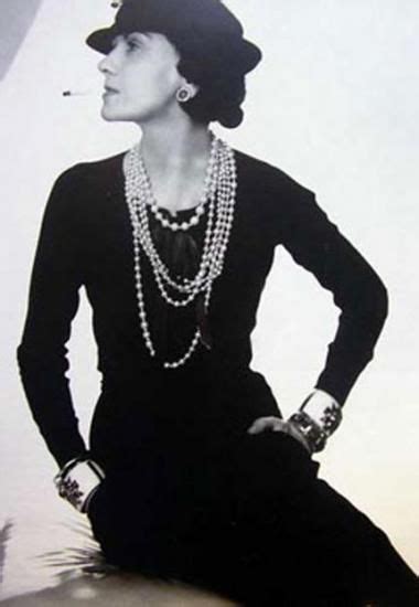 la petite robe noire de chanel|coco chanel petite robe noire.